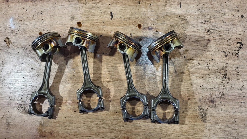 фото №1, Поршень поршні комплект honda civic viii 8 ufo hb 5d 1,8 r18a2