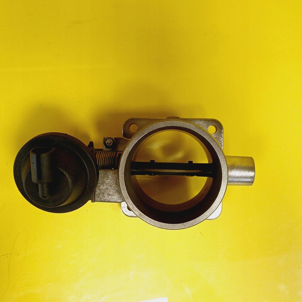 фото №6, Дроссельная заслонка kia carens i 2.0 дизель 3510027xxx nr545