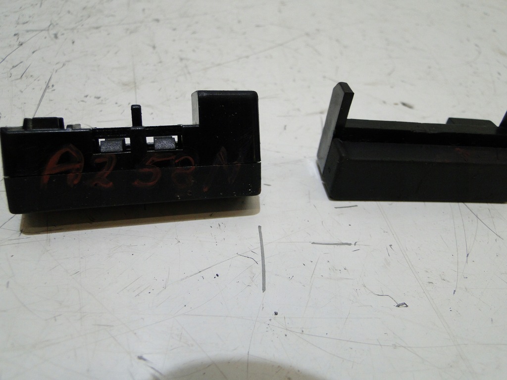 фото №7, Audi a2 напрямна радіо