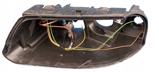 фото №1, Корпус жгут корпус лампы левый перед vw passat b5 lift 3b0941016ap