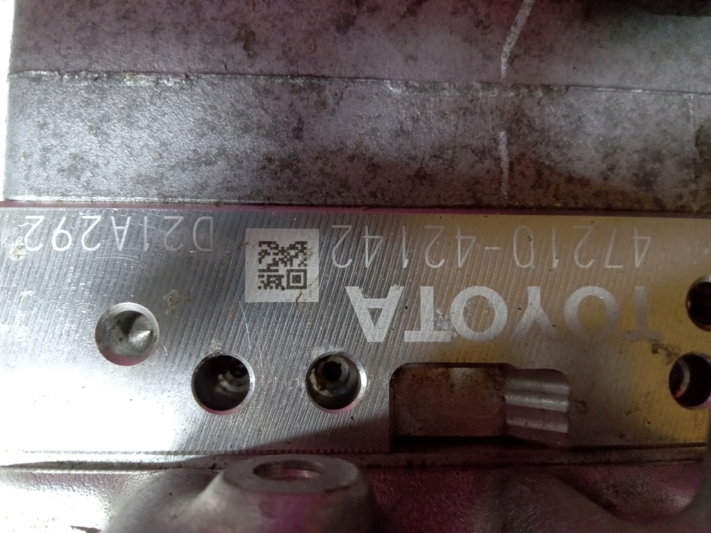 Toyota rav 4 v hybrid 2.5 насос тормозная 47270-47030 Киев