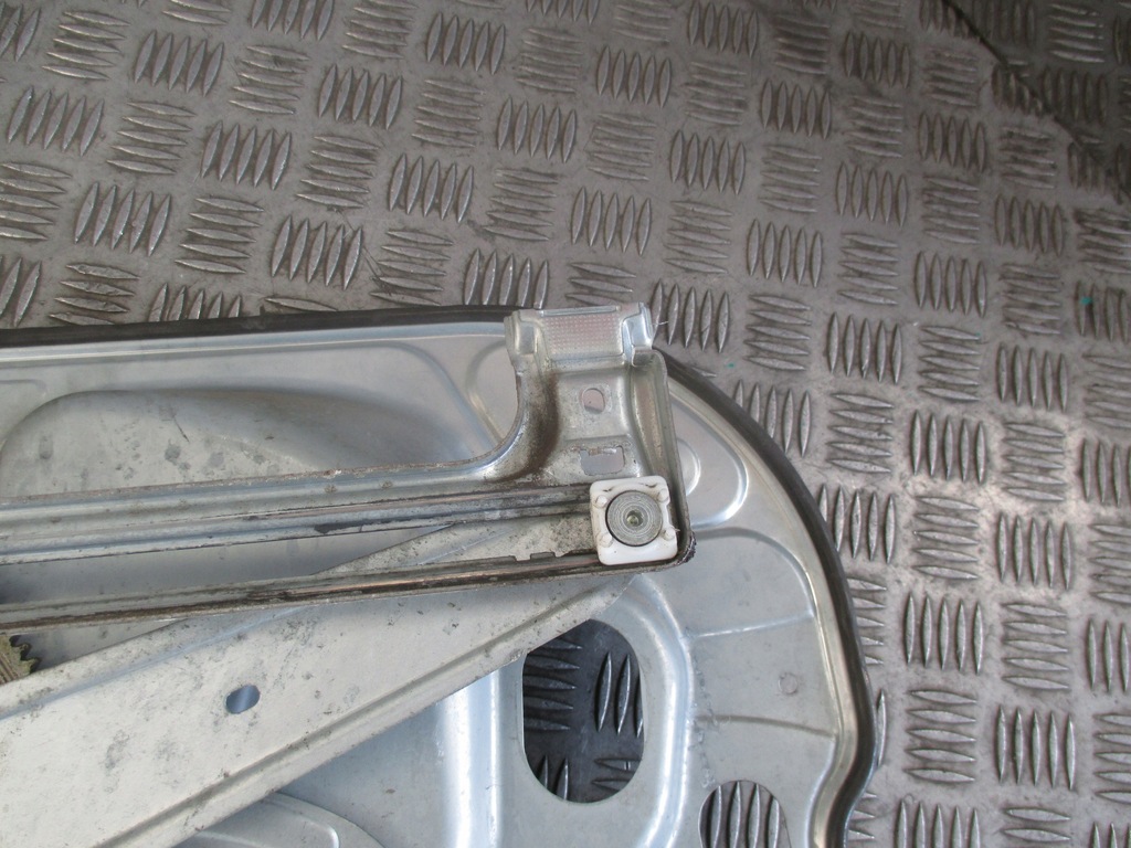 фото №10, Механизм стекло правый перед ford focus c-max 03-06