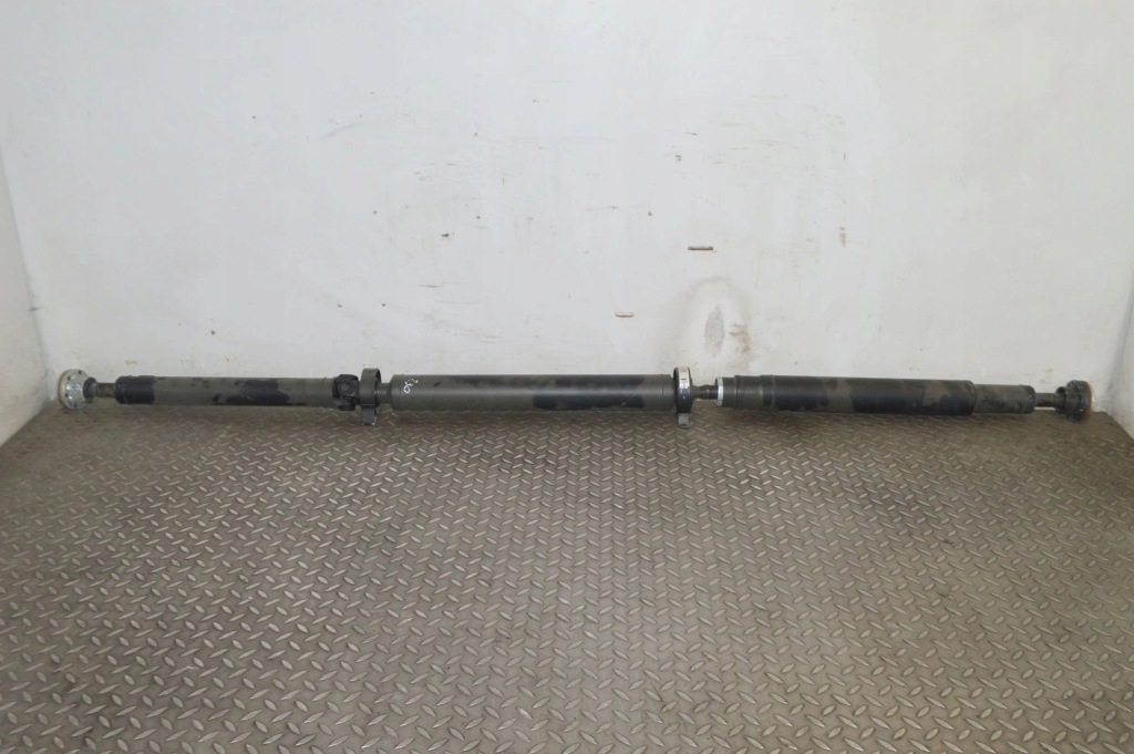 Купить Jaguar e-pace 2019 средний wał приводной