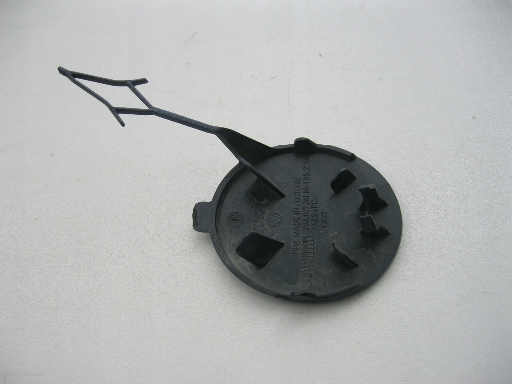 фото №2, Заглушка фаркоп бампера перед vw t-roc 17-20