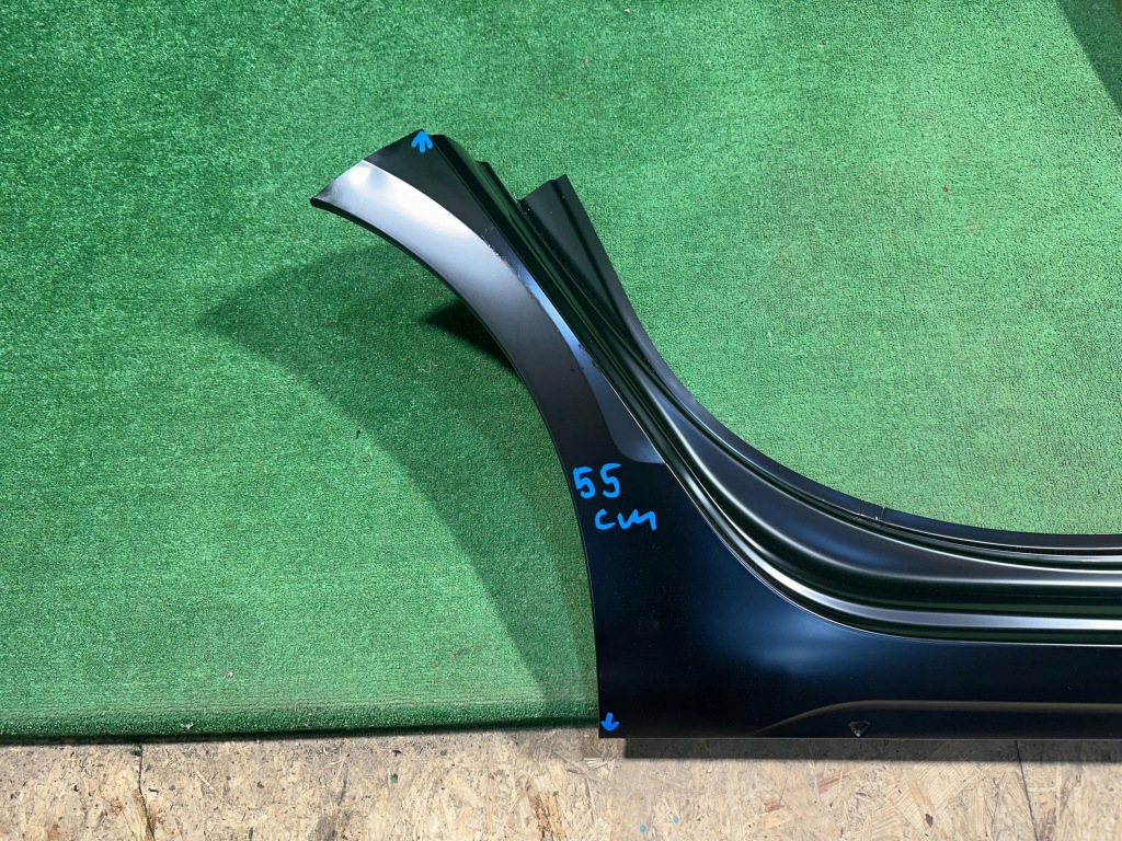 Audi a4 b9 рестайлінг  8w5 8w седан поріг правий стійку  обшивка Зі Шроту