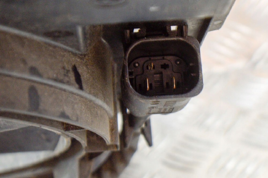 фото №7, Bmw 3 f30 1.5i 100kw вентилятор радіатора двигуна 9450031 8641964 2016