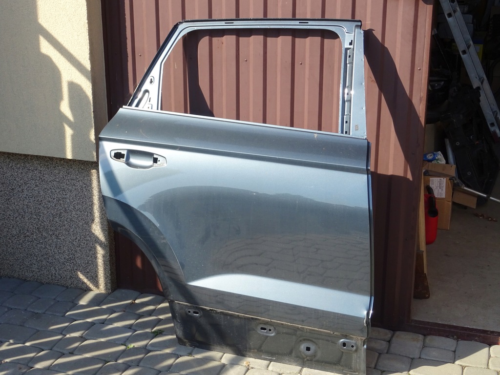 фото №1, Skoda karoq дверь задние правое lf7y