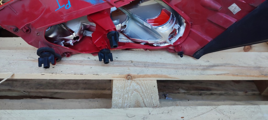 Лампа правый задний  правая задняя w крышка opel insignia a kombi европа 13226857 Цена