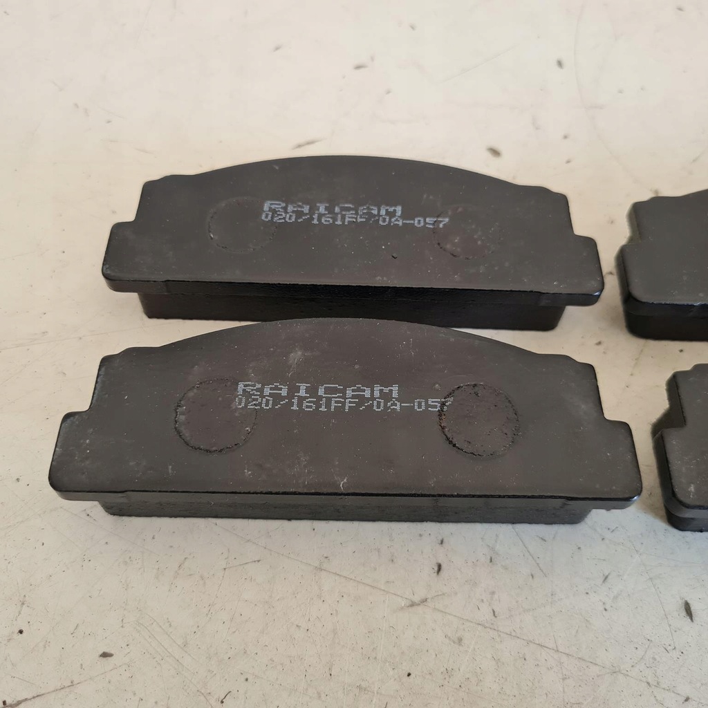 фото №3, Fiat panda ritmo тормозные колодки тормозные kpl raicam 1.020.0