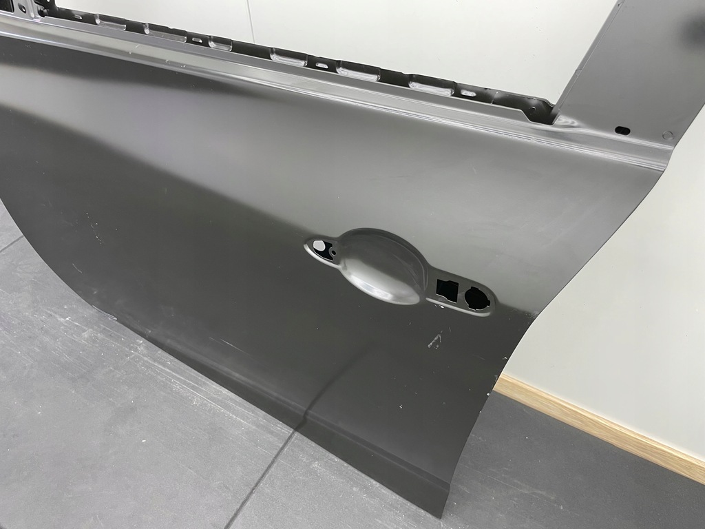 фото №9, Renault zoe дверь передние левая перед nowe оригинальные