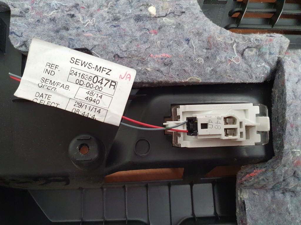 фото №11, Обшивка обивка багажника renault captur i 15r