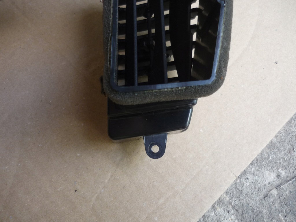 фото №8, Решётка обдув левая kia sorento i 97430-3e000 europa