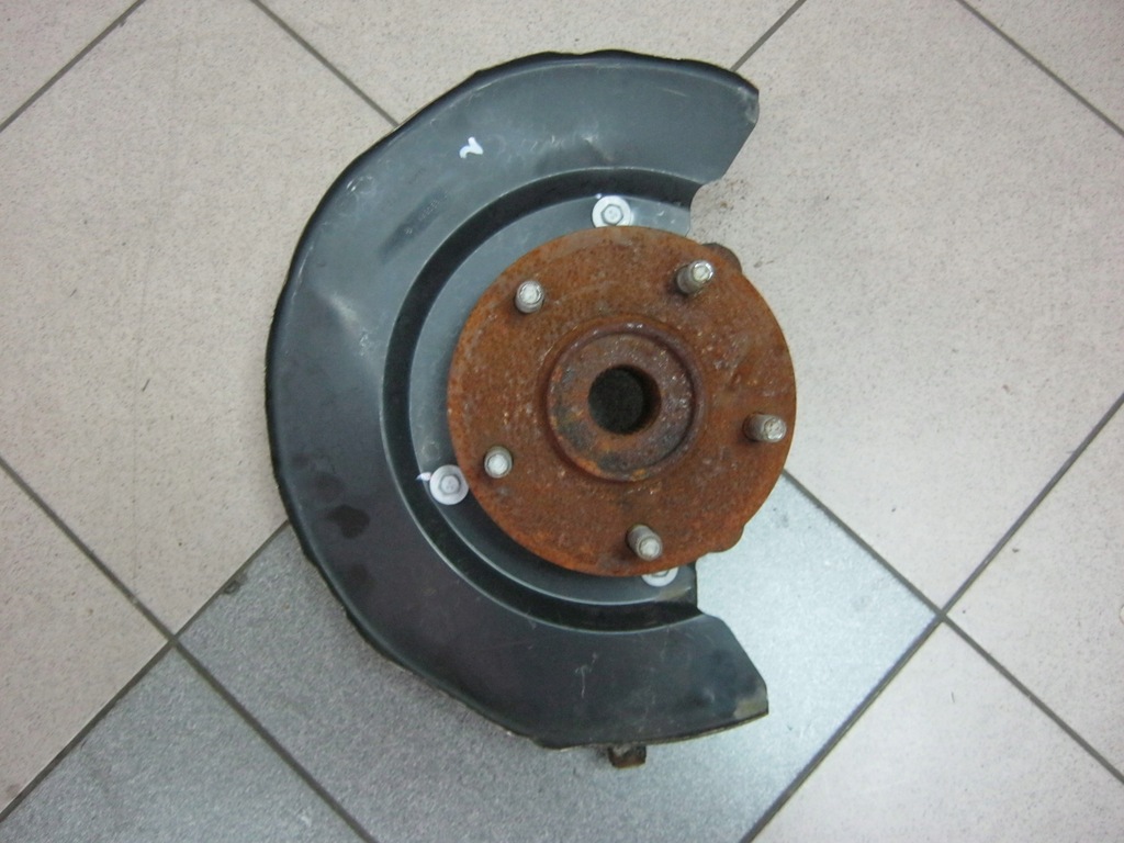 фото №1, Поворотный кулак правая dodge journey