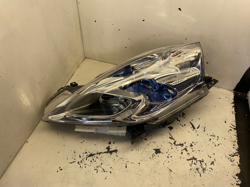 фото №1, Nissan leaf i лампа левый перед full led 26060-3nf5b