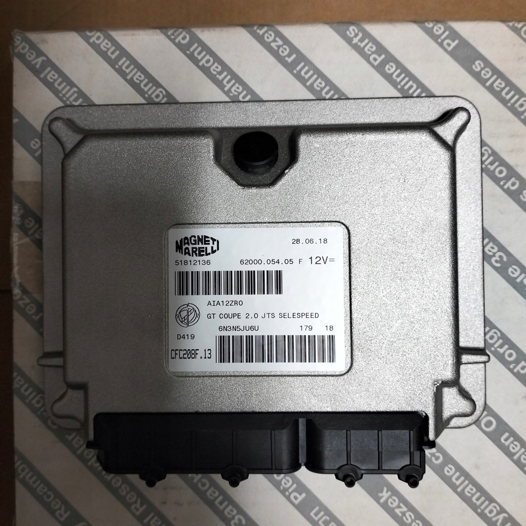 фото №1, Alfa romeo gt 2.0 бортовой компьютер блок управления 51812136