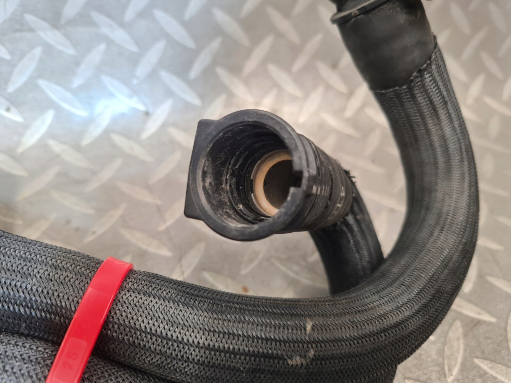 Шланг патрубок трубка рідина води обігрівача partner iv berlingo iv combo e 1.5 Оригінал