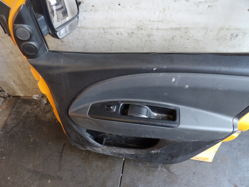 фото №6, Fiat doblo ii дверь передние правое lak. 061