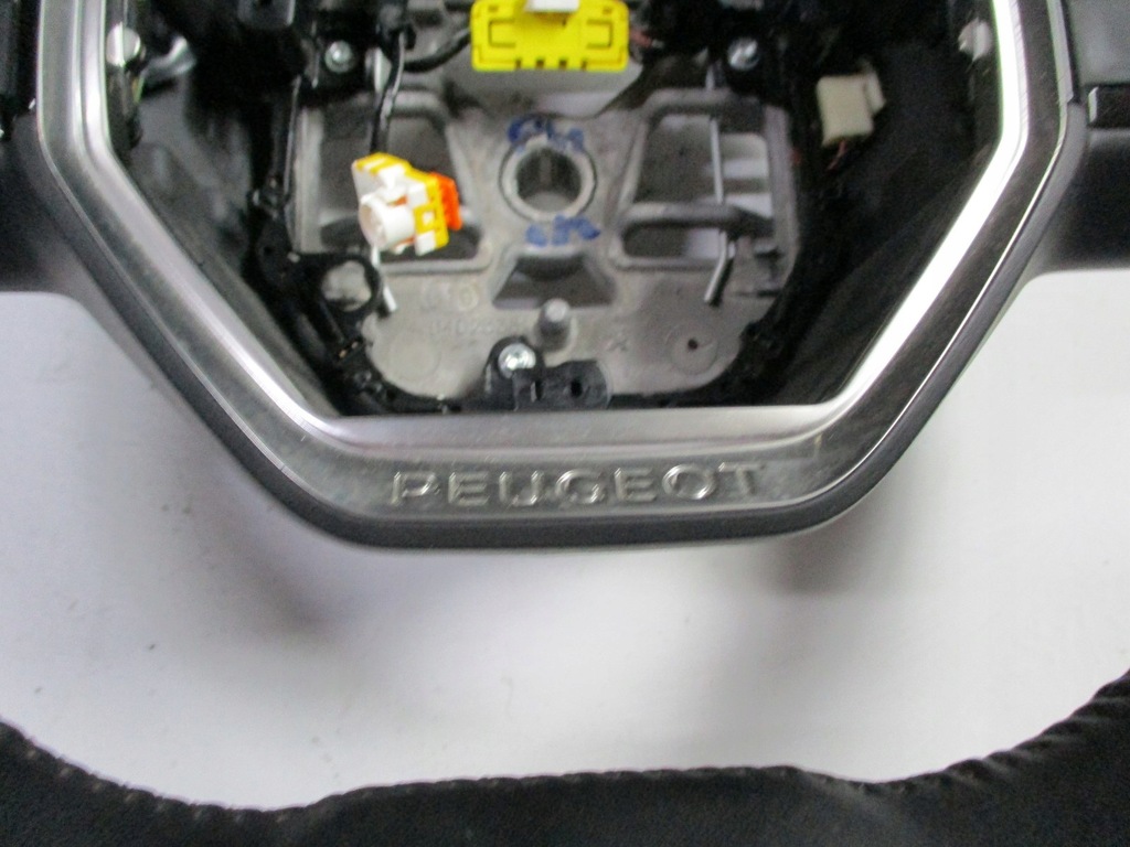 фото №4, Повітропровід peugeot 208 ii