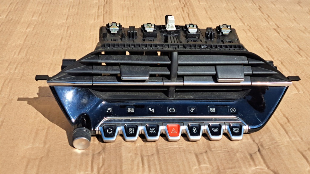 фото №1, Peugeot e-208 208 ii - панель кондиционера 2019