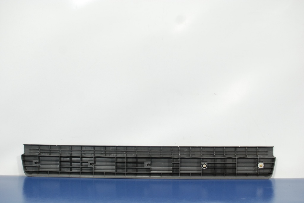 фото №4, Mitsubishi pajero iii 3d молдинг порог правая