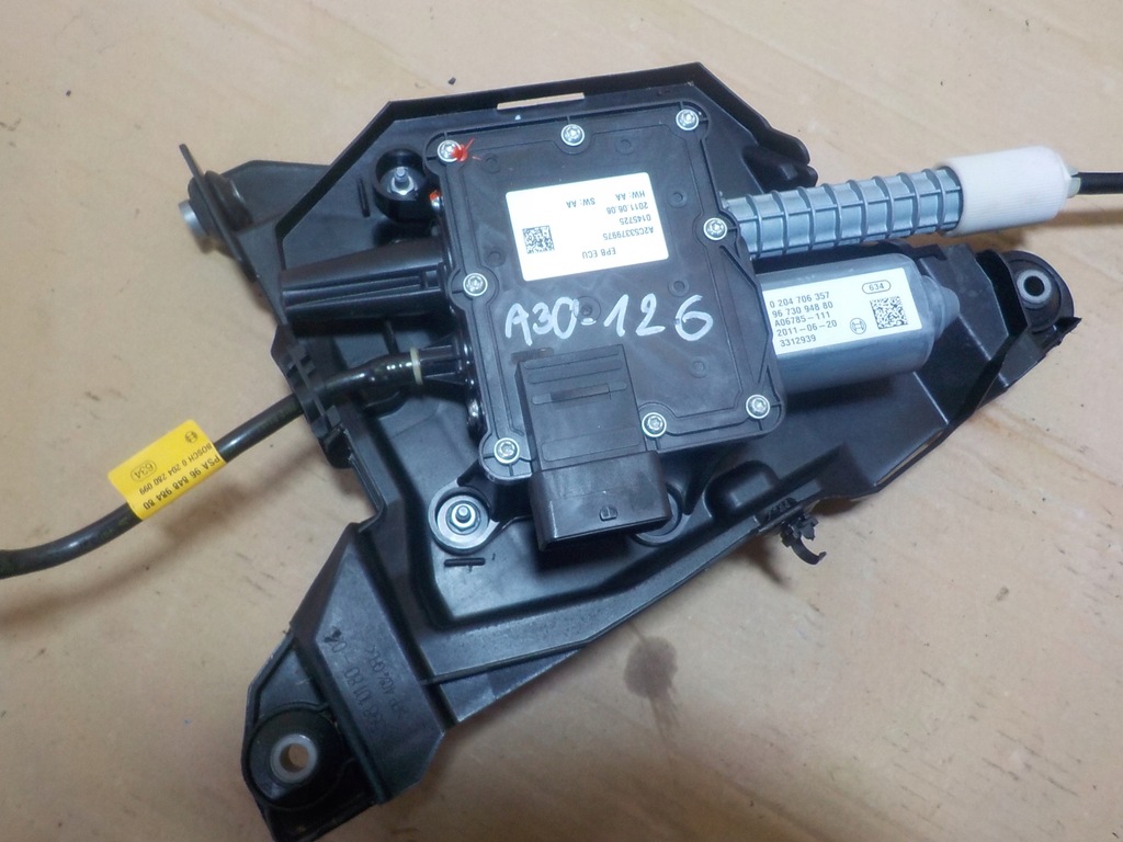 фото №7, Peugeot 3008 1.6b гальмо електричний 9673094880