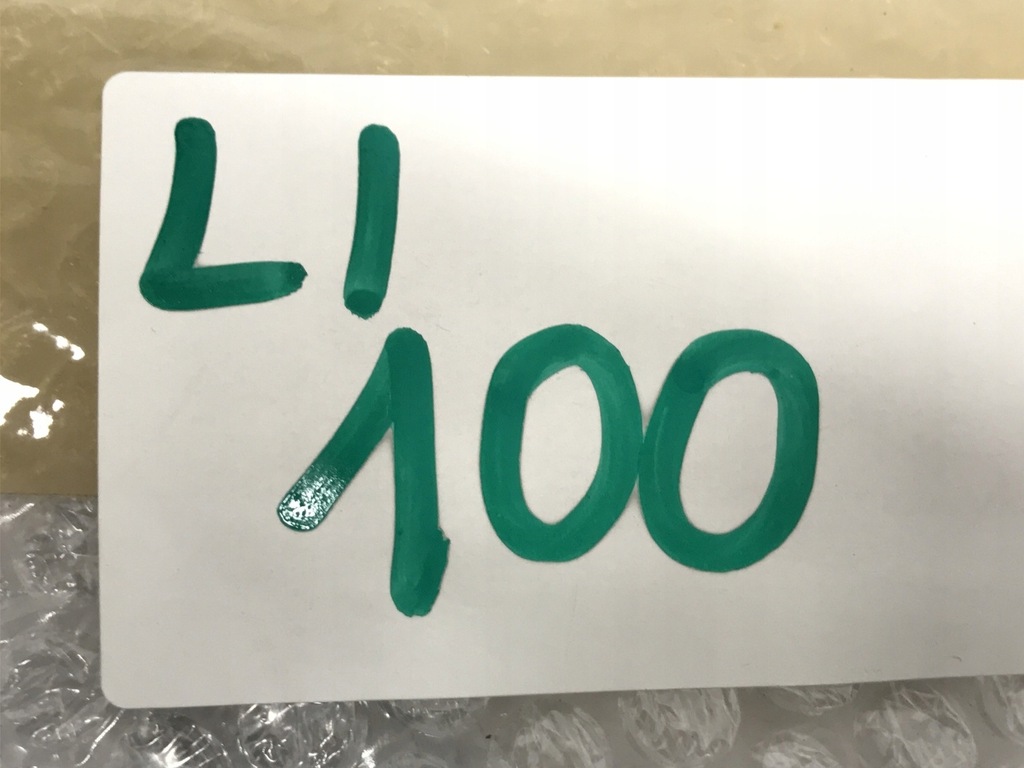 фото №9, Bentley bentayga кронштейн накладки двері правої