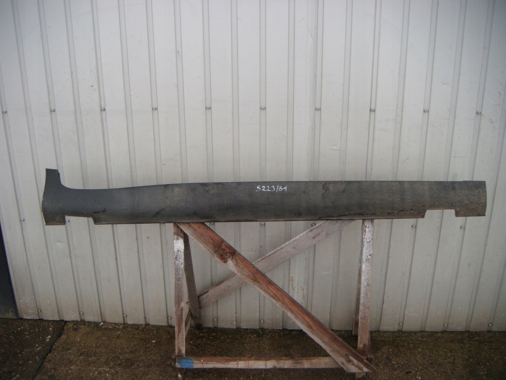 фото №1, Kia stonic 17- молдинг порог правая 87754-h8400