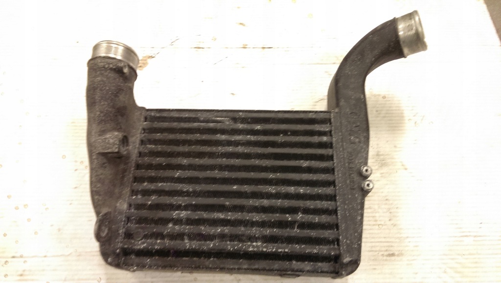 фото №5, Радиатор интеркулер правый audi rs6 c6 07l145806a