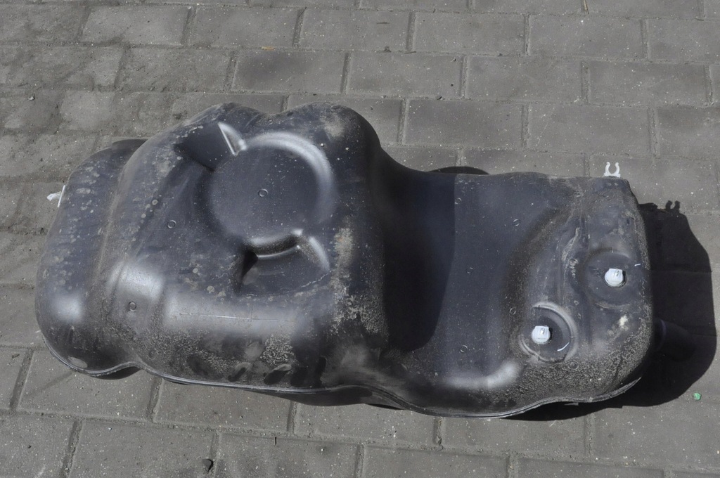 фото №7, Suzuki jimny iv 1.5 бак пального bak 89101-77r0