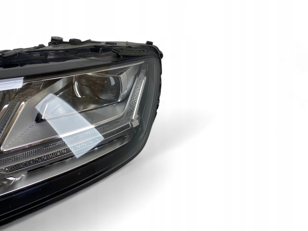 фото №13, Audi q7 4m 2017 левая сторона лампа передняя