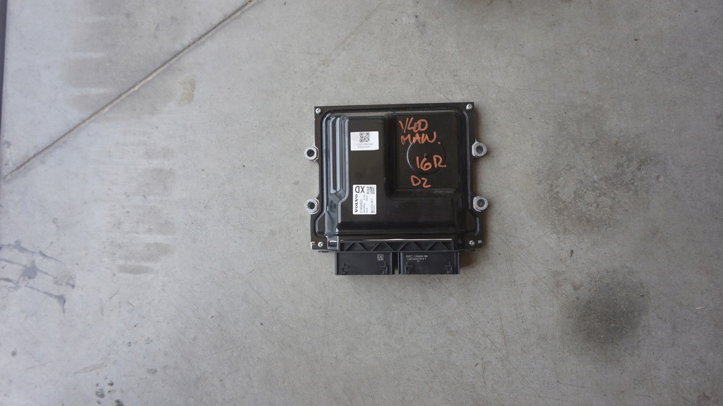 фото №1, Бортовий комп'ютер двигуна volvo v40 v40cc d2 16r механічна коробка передач