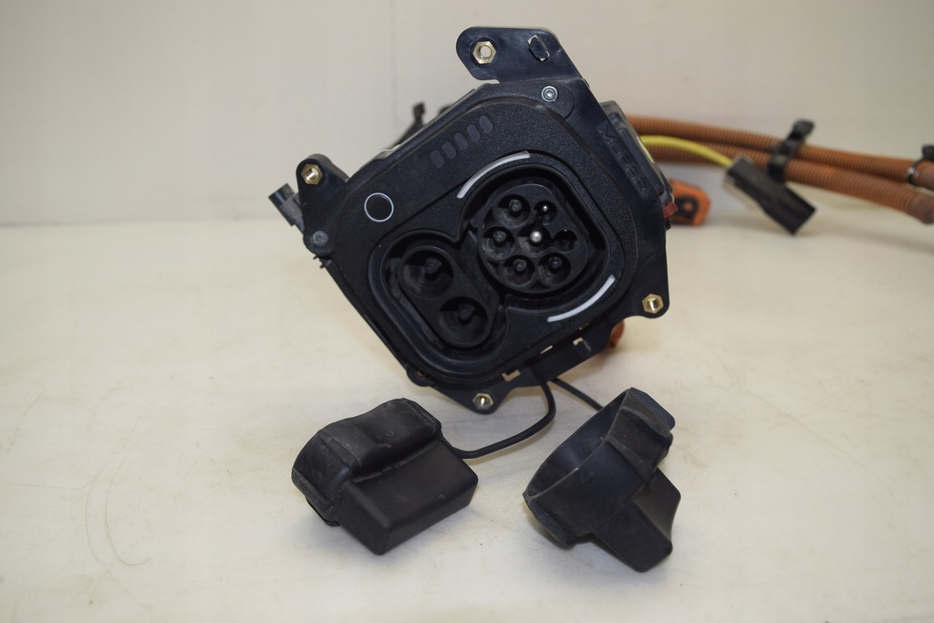 фото №6, Fiat 500 500e 500 e 2020- шланг зарядки аккумулятора разъём 52173582