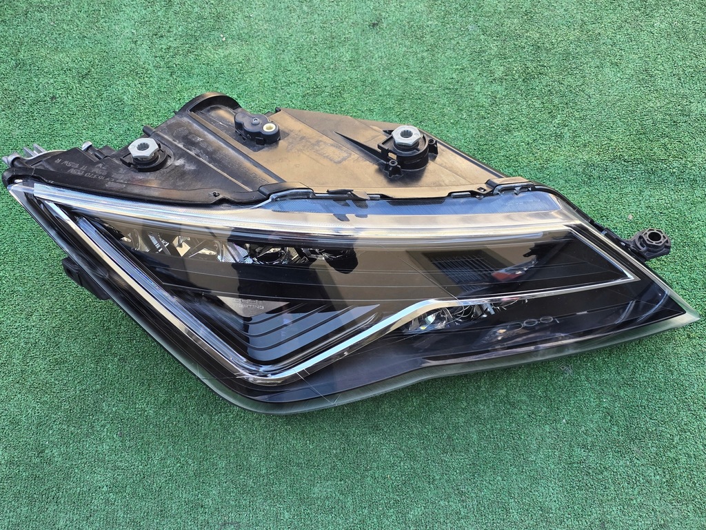 фото №1, Seat leon 3 iii lift 5f1 full led лампа передня