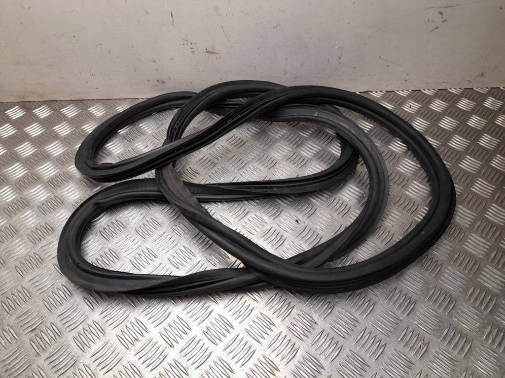 фото №1, Прокладка кришки mercedes coupe w167 a1677408600