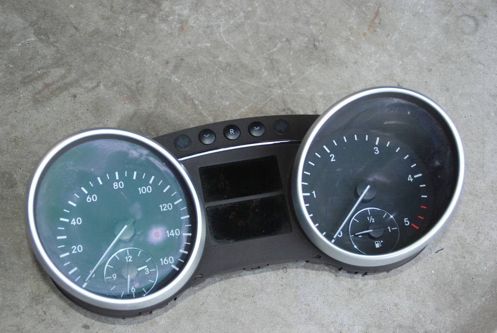 фото №1, Лічильник прилади спідометр mercedes gl x164
