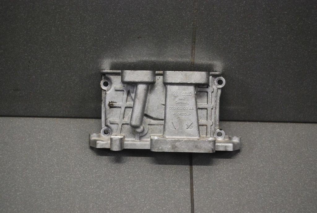фото №1, Корпус распределительного вала audi 3.0 tdi crt 059109122aa