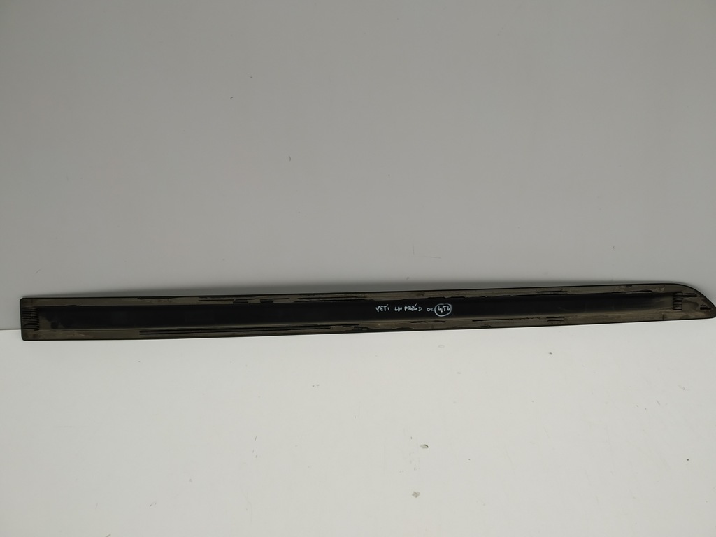 фото №12, 09+ skoda yeti молдинг двері перед задня накладка