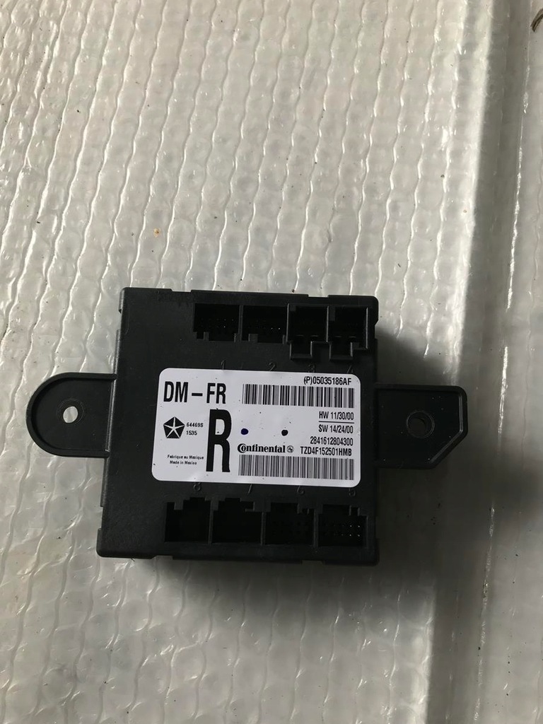 фото №1, Dodge challenger 2015- блок керування двері правих