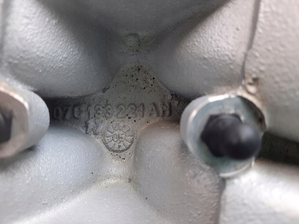 фото №8, 2006 bentley continental коллектор всасывающий 07c133185br