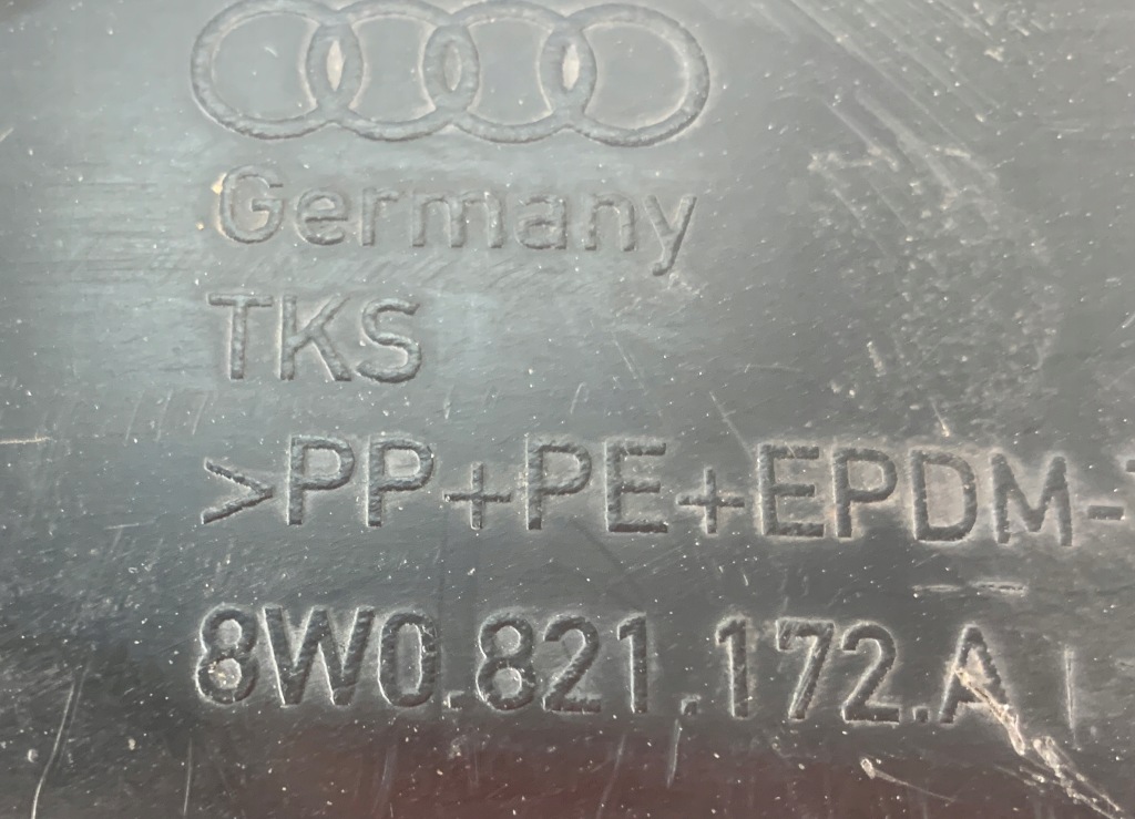 Нове підкрилок праве  перед audi a4 b9 8w 8w0821172a Ціна