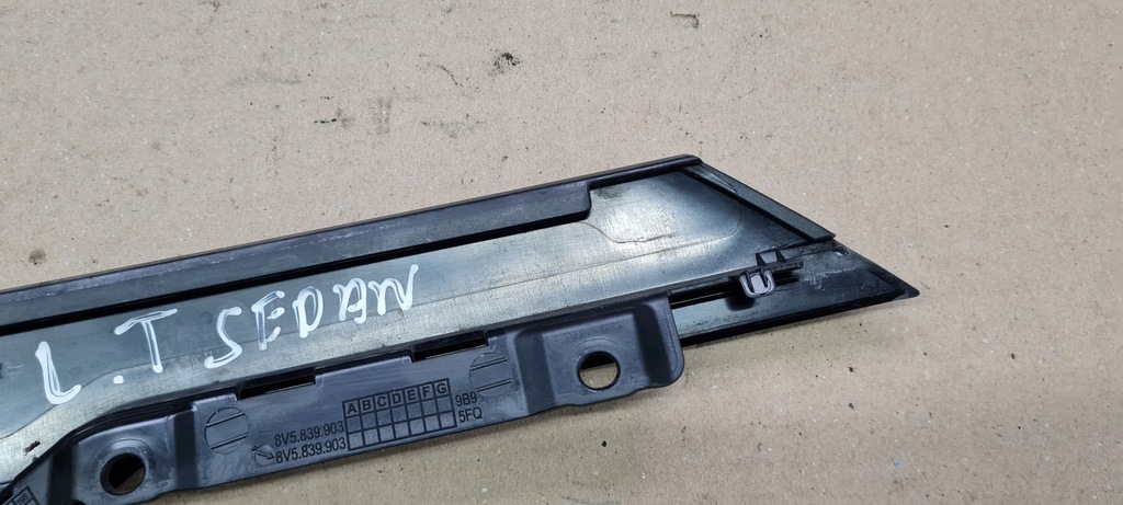 фото №7, S3 8v sedan a3 молдинг дверь правый задняя audi a3 8v 8v5839903