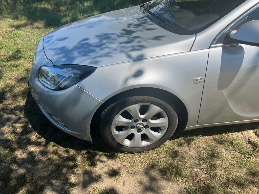 Капот крышка двигателя opel insignia a 08-17 z176 Доставка