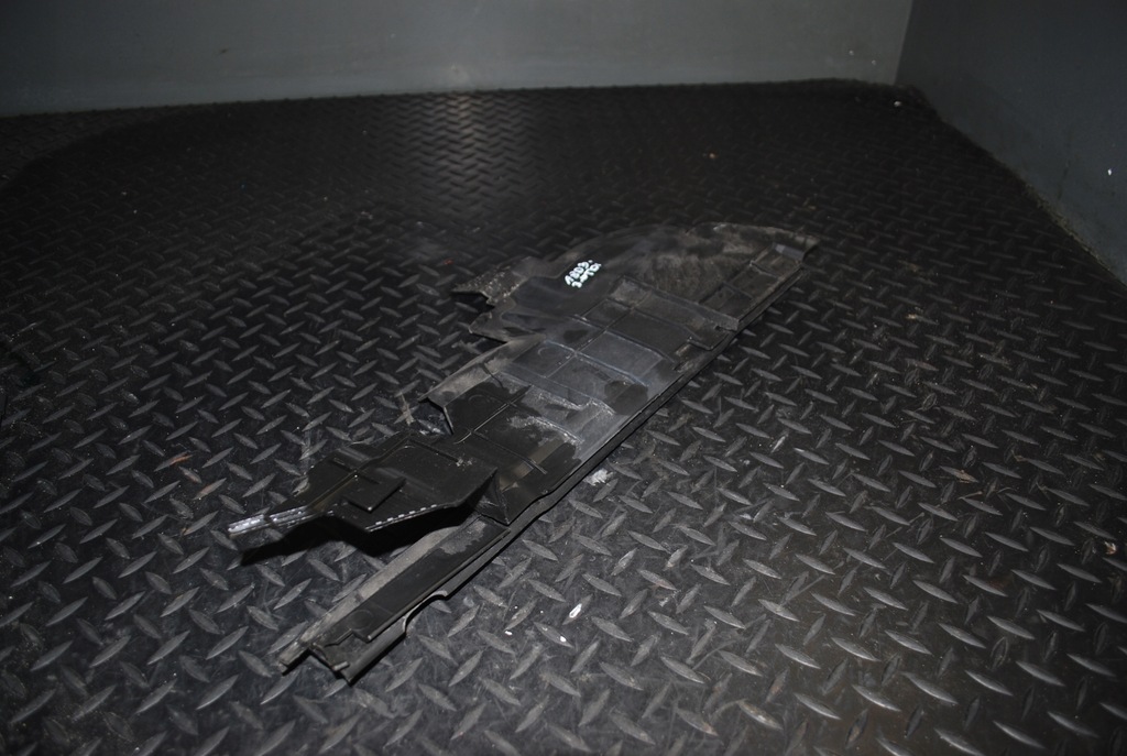 фото №1, Повітропровід повітря audi a8 d3 4e0121283f