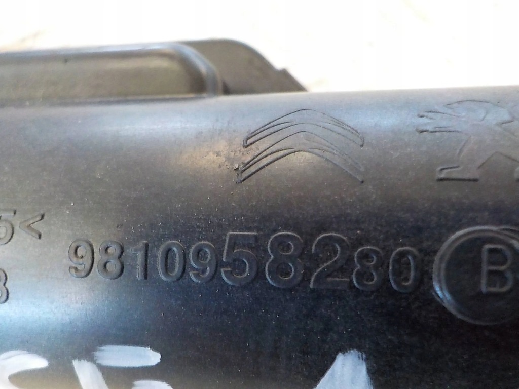 фото №3, Toyota proace 2019 шланг труба воздуха