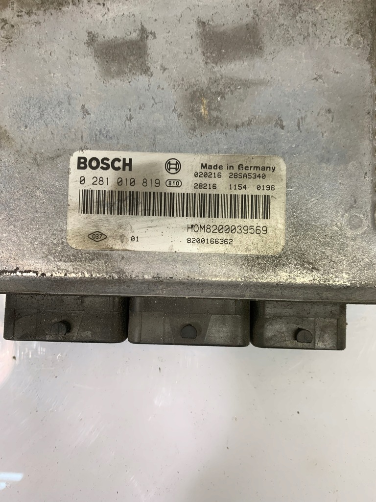 фото №2, Бортовой компьютер двигателя renault 0281010819 8200039569