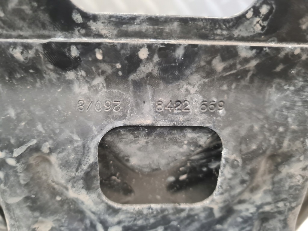 Основа полиця акумулятор insignia ii b 84221669 Доставка