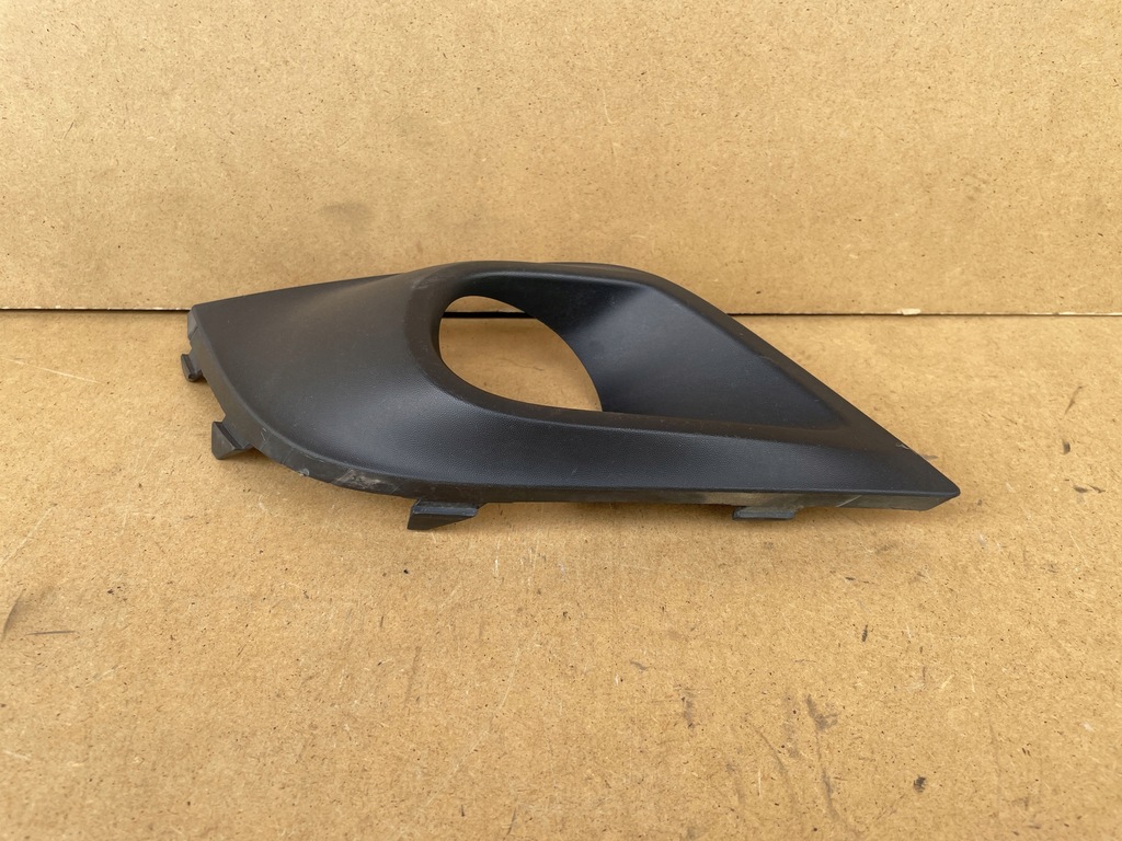 фото №2, Решётка рамка бампера правый перед renault clio iv 4