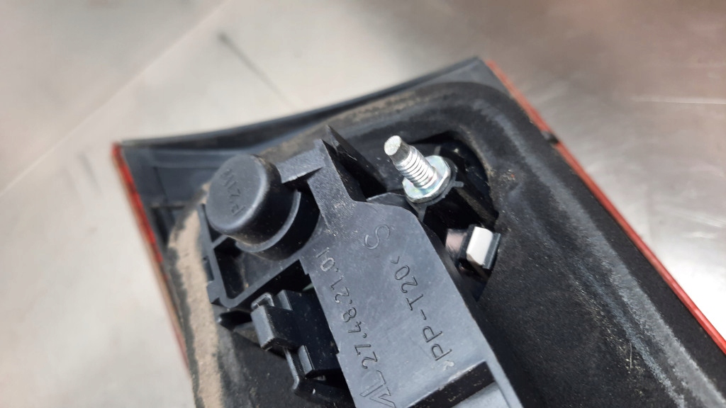 фото №6, Лампа задня задня ліва кришка багажника fiat croma ii 07r