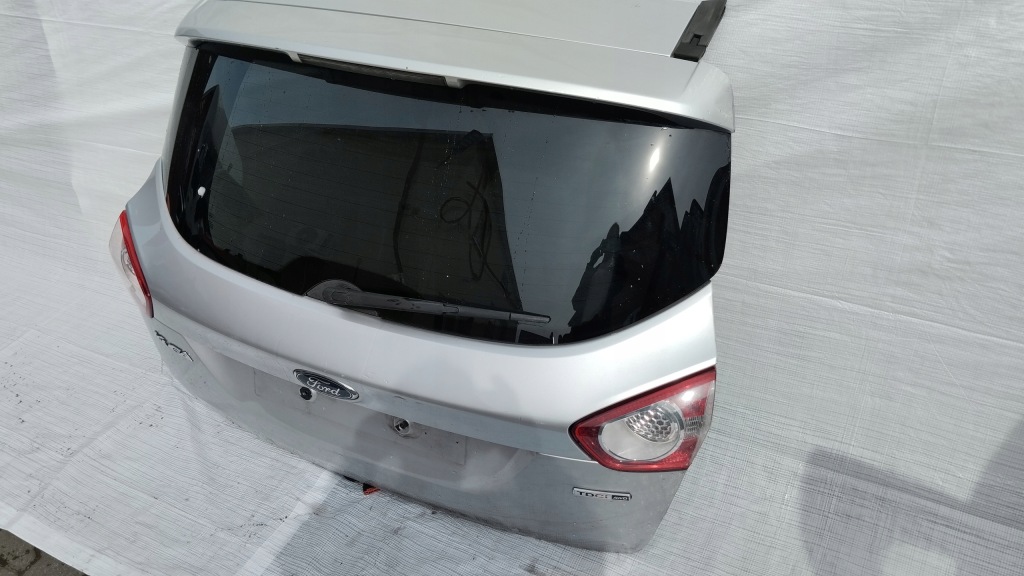 Крышка багажника крышка багажника задний  задняя ford kuga mk1 комплектная бампер крыло Доставка