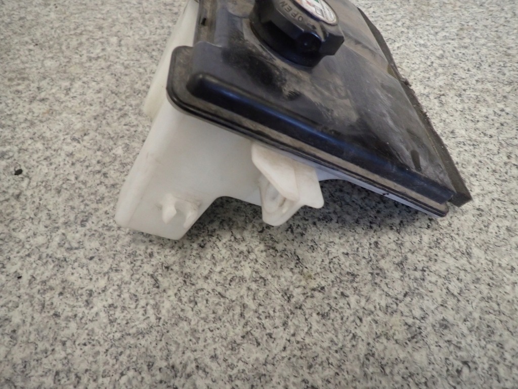 фото №4, Hyundai ix35 бак расширительный